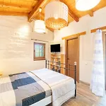 Mini Holiday home